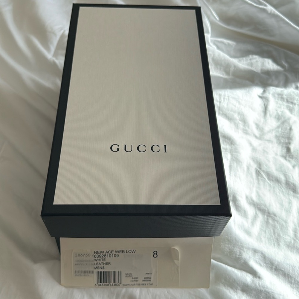 Original Gucci large logo sneaker